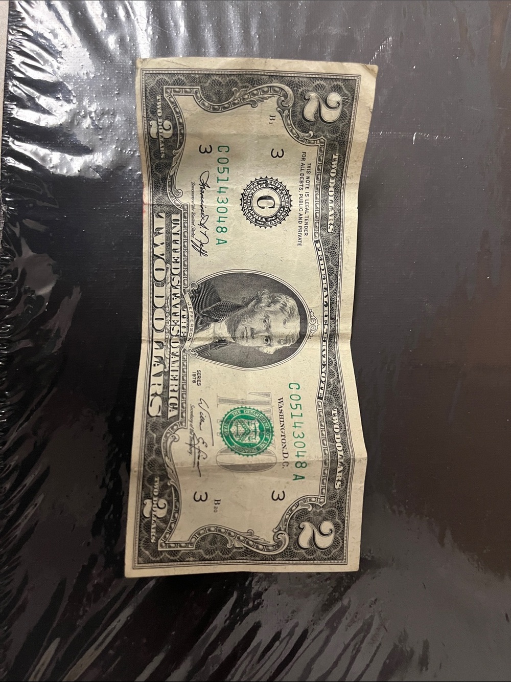 1976 U.S. Two Dollar Bill - Green and White Currency Note